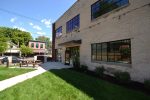 1034 Wealthy's side yard