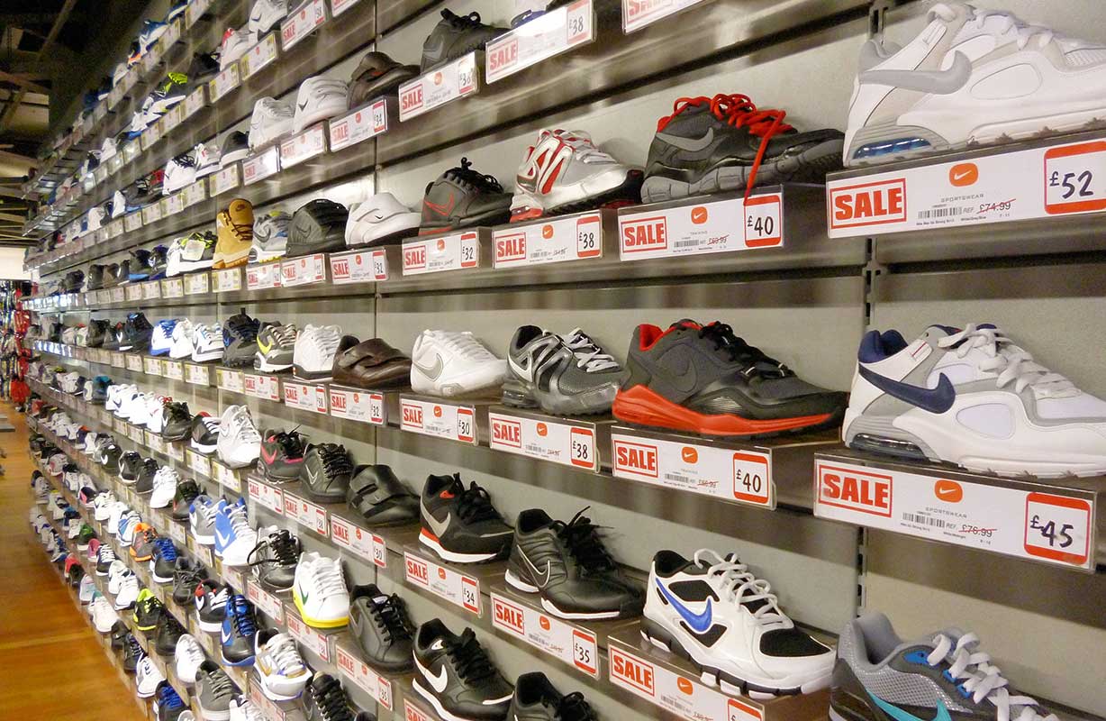 shoe stores having sales