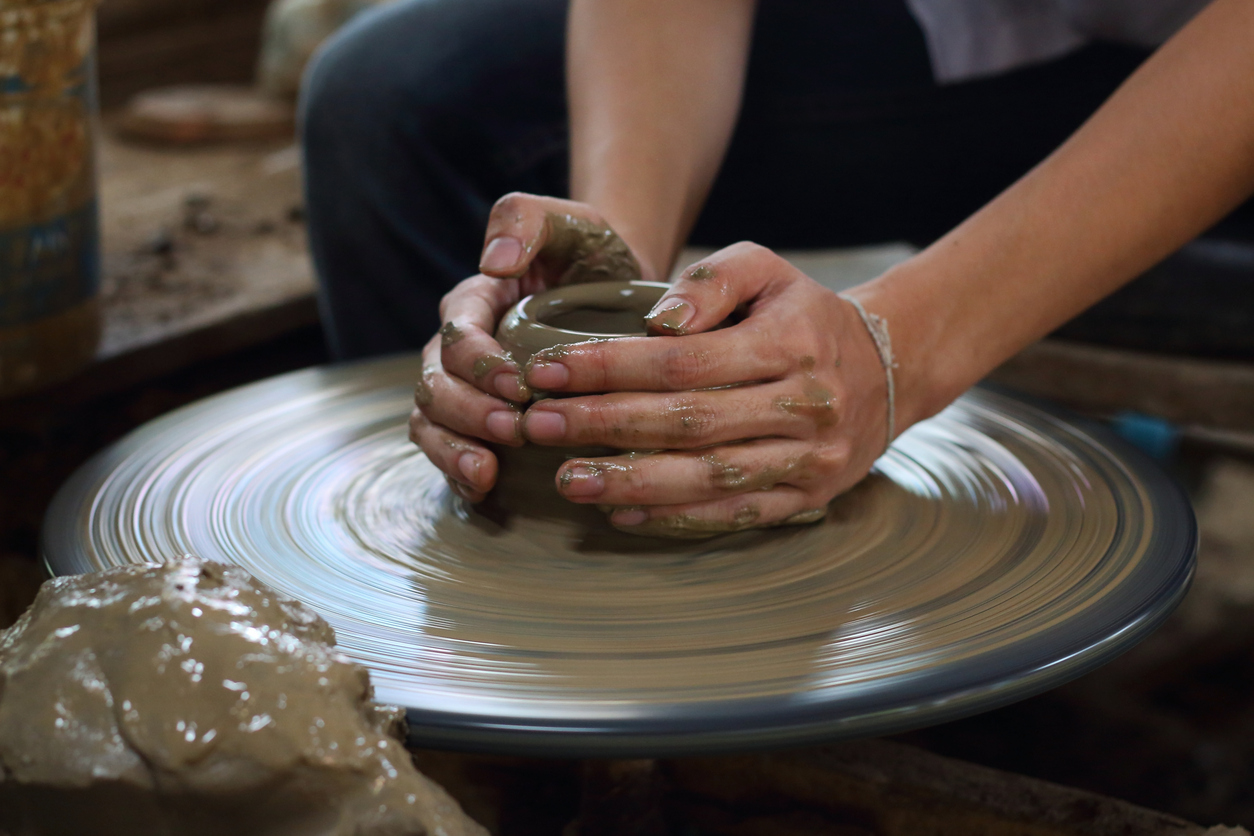 Should you build custom software? It depends on which kind of problem you have.