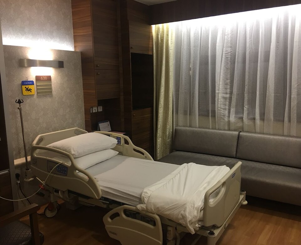 A hospital room, illustrating this post: Walk the Halls: Understand a Business to Build a Better Product